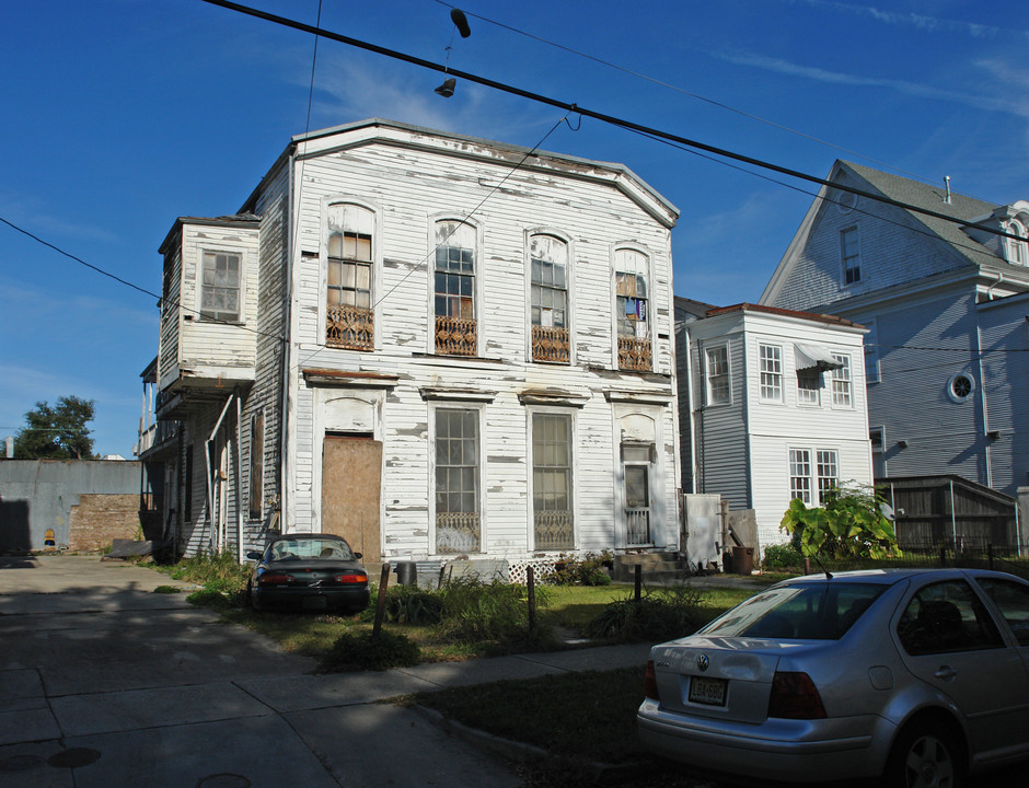 1515 Euterpe St in New Orleans, LA - Foto de edificio