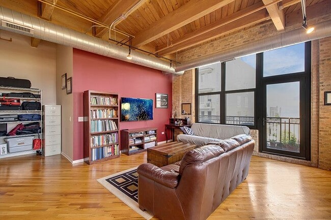 1040 W Adams St, Unit 362 in Chicago, IL - Foto de edificio - Building Photo