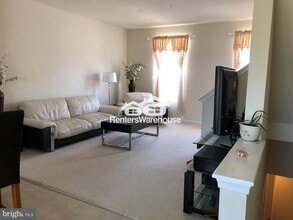 6848 Warfield St in Glen Burnie, MD - Building Photo - Building Photo