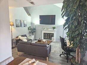 11526 Turn Stone Ct in Charlotte, NC - Foto de edificio - Building Photo