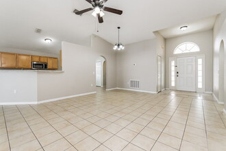 2938 Elbib Dr in St. Cloud, FL - Building Photo - Building Photo