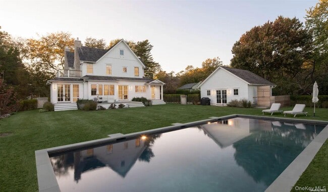 400 Youngs Rd in Orient, NY - Building Photo - Building Photo