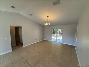 9612 N Jackson Way in Citrus Springs, FL - Building Photo - Building Photo