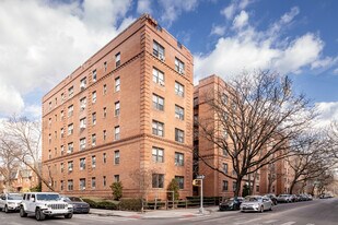The Westleigh House in Jackson Heights, NY - Building Photo