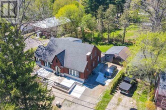 933-936 Hwy 6 in Hamilton, ON - Building Photo - Building Photo