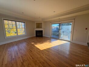 21 Seir Hill Rd in Norwalk, CT - Building Photo - Building Photo