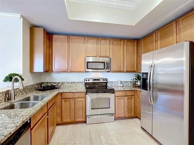property at 4680 Mimosa Pl