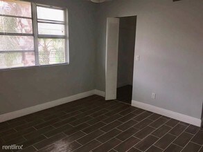 1245 SW 46th Ave in Pompano Beach, FL - Building Photo - Building Photo