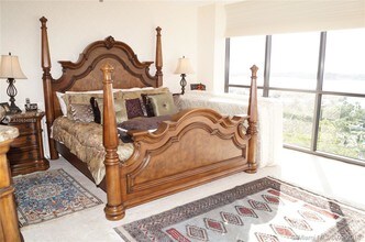 2000 Island Blvd-Unit -1006 in Aventura, FL - Building Photo - Building Photo