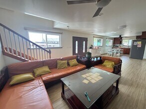 2036 9th Ave in Honolulu, HI - Building Photo - Building Photo