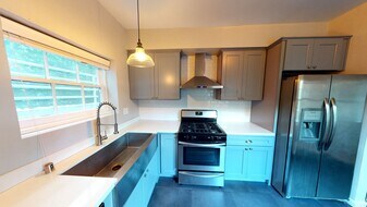 Residences on Sweetzer in Los Angeles, CA - Building Photo