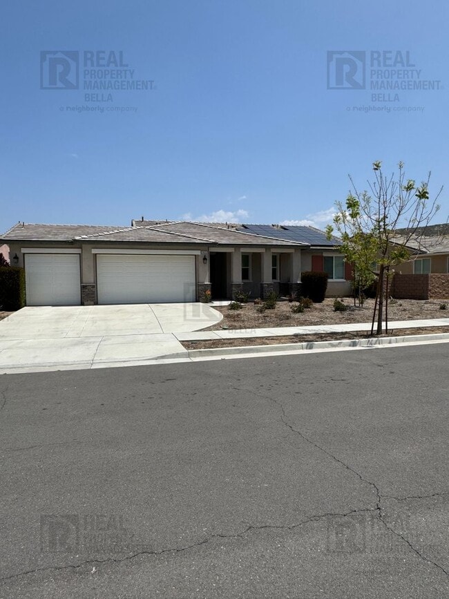 property at 5622 Topstone Dr