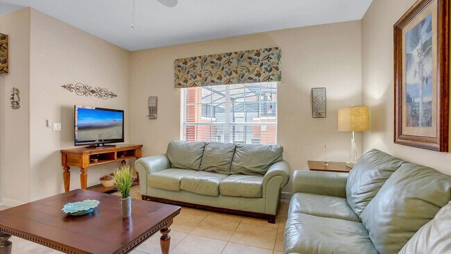 8968 Cuban Palm Rd in Kissimmee, FL - Building Photo - Building Photo
