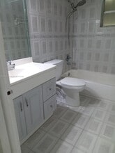 12820 SW 43rd Dr, Unit 228 in Miami, FL - Building Photo - Building Photo