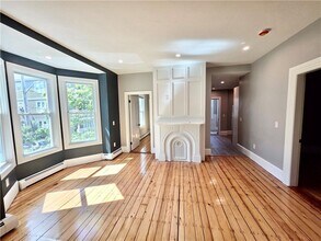 73 Vernon St in Providence, RI - Building Photo - Building Photo