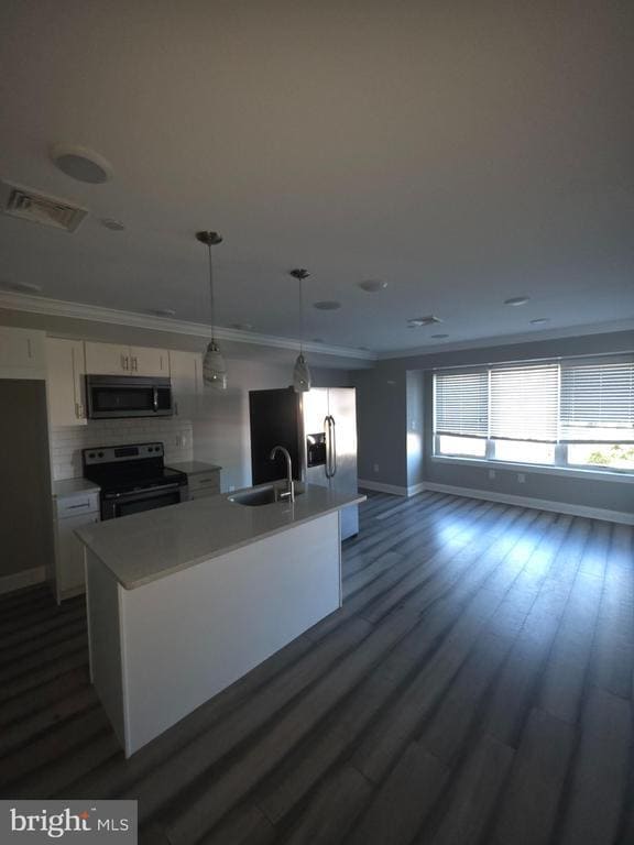 3410 W Commissioner St in Philadelphia, PA - Building Photo - Building Photo