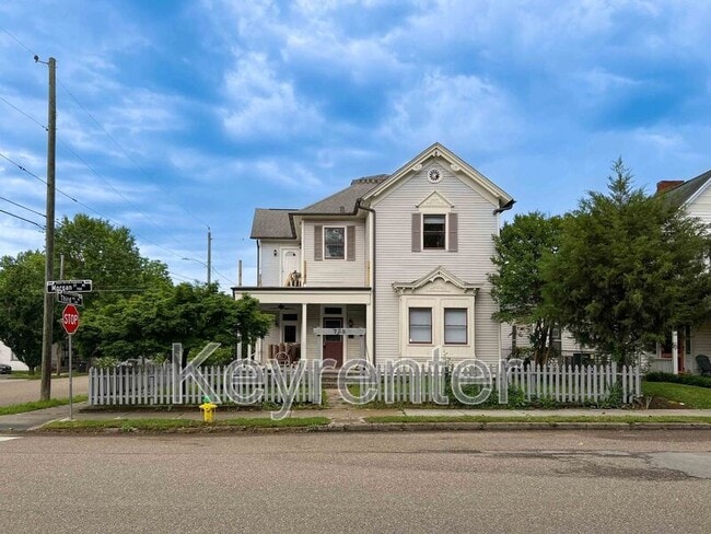 property at 728 Morgan St