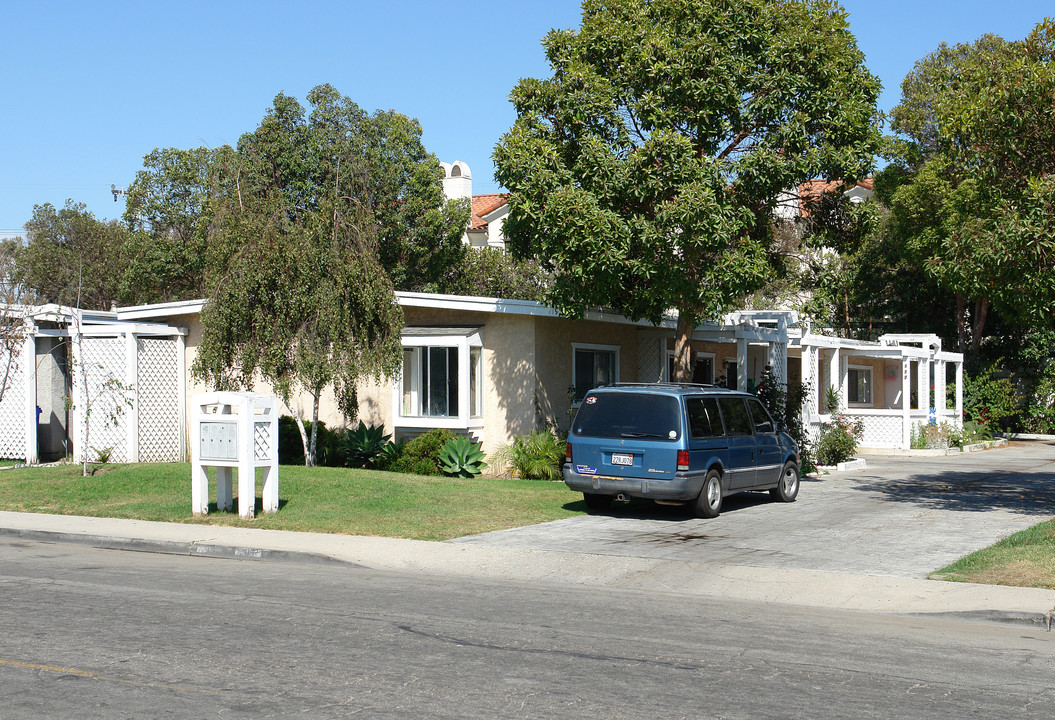 117-119 Ann Ave in Port Hueneme, CA - Building Photo