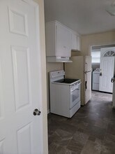 10310 Short Ln SW in Tacoma, WA - Building Photo - Building Photo