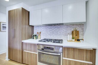 1080 Sutter St in San Francisco, CA - Building Photo - Building Photo