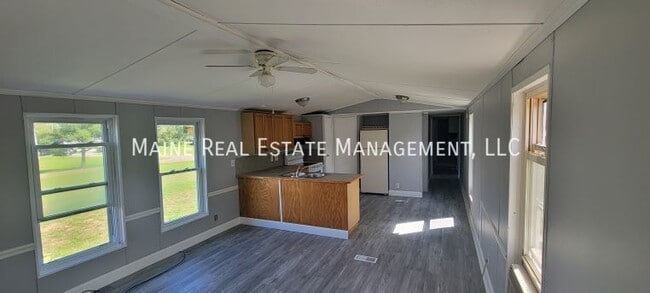 property at 20 Hall Ln