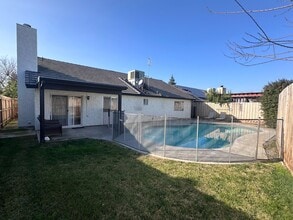 3908 S Dans St in Visalia, CA - Building Photo - Building Photo