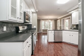 2575 Village Ct in Clarksville, TN - Building Photo - Building Photo