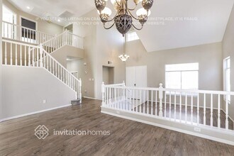 8417 Willow Point Ct in Las Vegas, NV - Building Photo - Building Photo