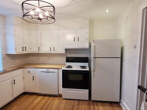 658 Grand St, Unit Apt 102 in Danville, PA - Building Photo - Building Photo