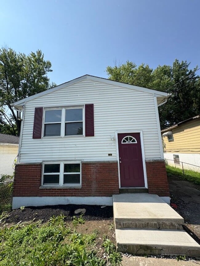 1747 E 25th Ave in Columbus, OH - Building Photo - Building Photo