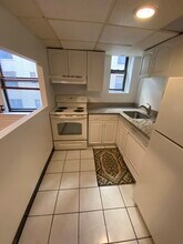 466 Commonwealth Ave, Unit 306 in Boston, MA - Building Photo - Building Photo