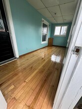 2841 Macklem Ave, Unit 1st Floor in Niagara Falls, NY - Foto de edificio - Building Photo