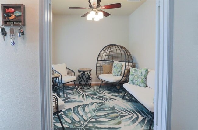 2620 Lou John St in Austin, TX - Building Photo - Building Photo
