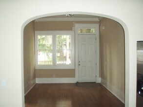 302 W 40th St, Unit 302-A in Savannah, GA - Foto de edificio - Building Photo