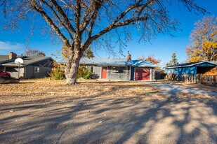 1609 N Plateau Ave in Caldwell, ID - Building Photo
