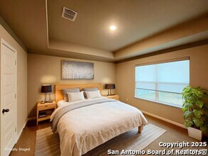 15015 Homing Mdw in San Antonio, TX - Foto de edificio - Building Photo