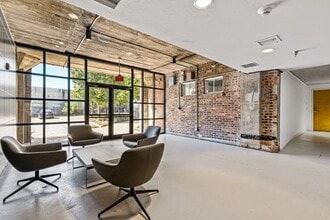 United Jewelers and Lee Hardware Apartments in Shreveport, LA - Foto de edificio - Building Photo