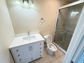 3607 Portland St in Irving, TX - Building Photo - Building Photo