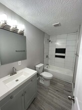 2007 W Juniper St in Roswell, NM - Building Photo - Building Photo
