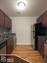 557 W Arlington Pl in Chicago, IL - Building Photo - Building Photo