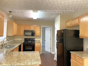 1607 Eagle Dr in Woodstock, GA - Building Photo - Building Photo