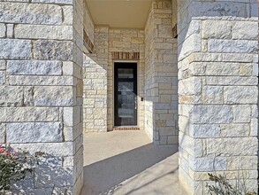 1245 Westborough Ln in Leander, TX - Foto de edificio - Building Photo