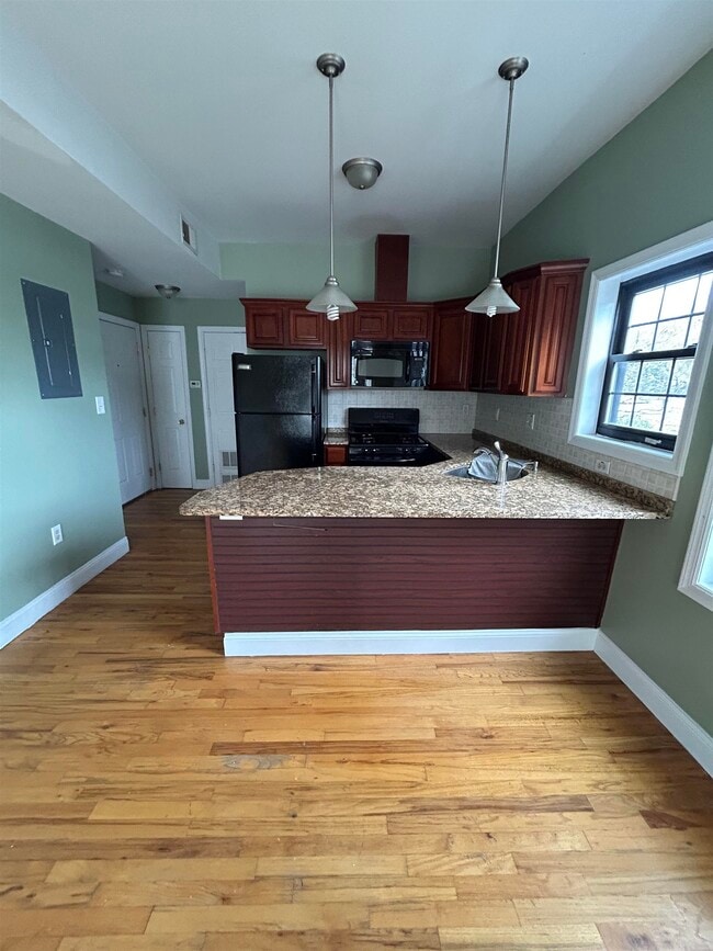 227 Liberty Ave in Jersey City, NJ - Building Photo - Building Photo