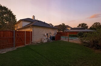 4101 Watersedge Dr in Rowlett, TX - Building Photo - Building Photo