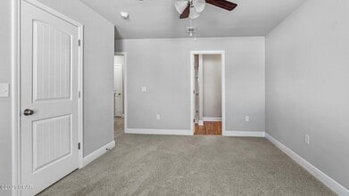 5845 Callaway Cir in Panama City, FL - Building Photo - Building Photo