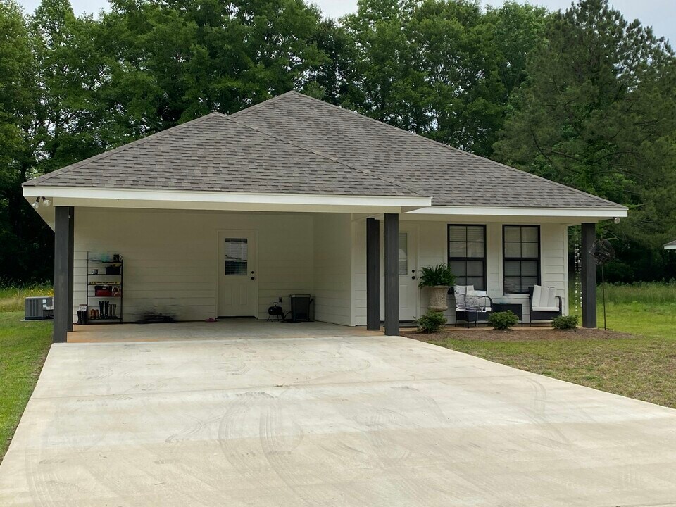 109 Williams St in Petal, MS - Building Photo