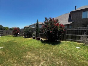 10428 Ivalenes Hope Dr in Austin, TX - Building Photo - Building Photo