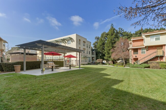 The Lexington Apartments