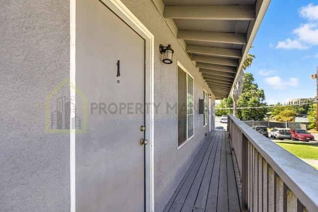 2205 15th Ave in Sacramento, CA - Building Photo - Building Photo