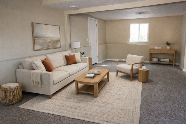 805 Pioneer Ln in Colorado Springs, CO - Building Photo - Building Photo